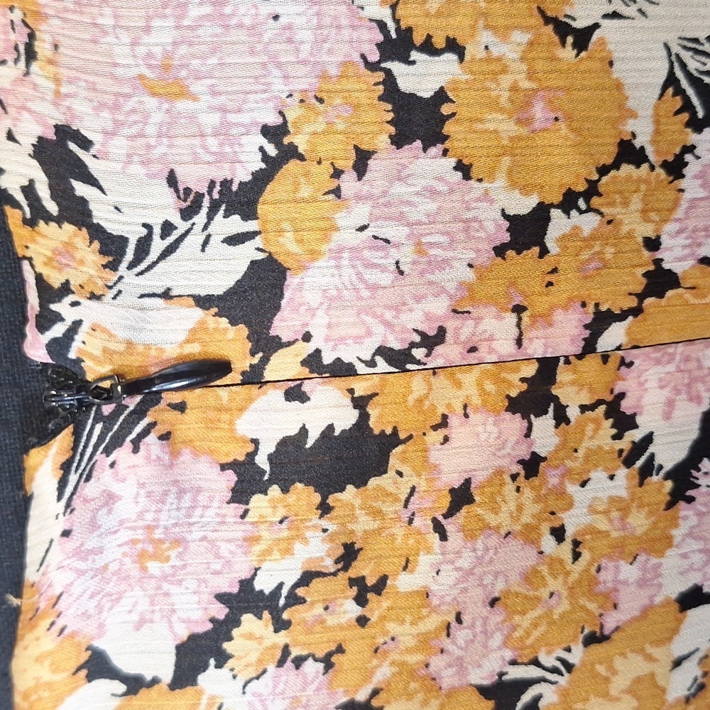 NWT Wayf pink and gold floral dress sz XS - Picture 7 of 11
